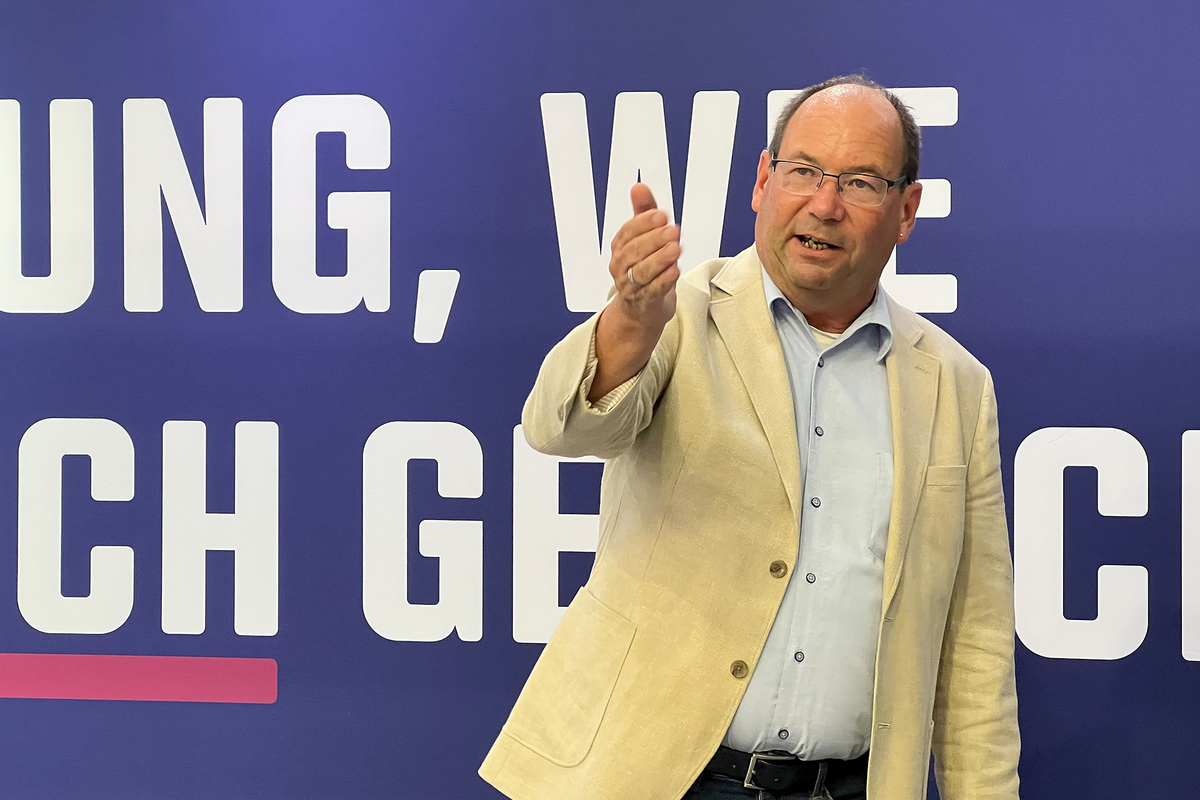 Alexander Zoubek auf der expopharm zu Gast bei Steuerberater für Apotheken